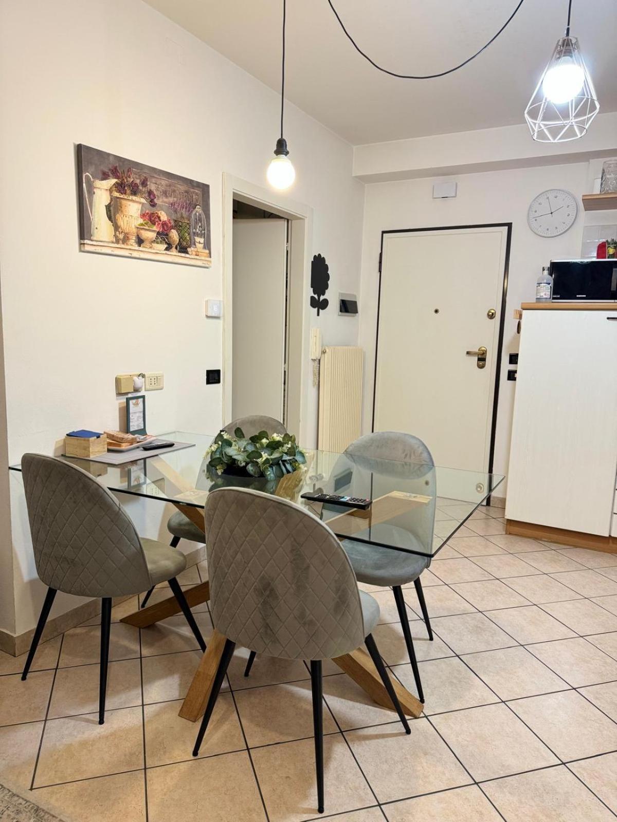 טרנטו Duomo Nest Entire Apartment מראה חיצוני תמונה